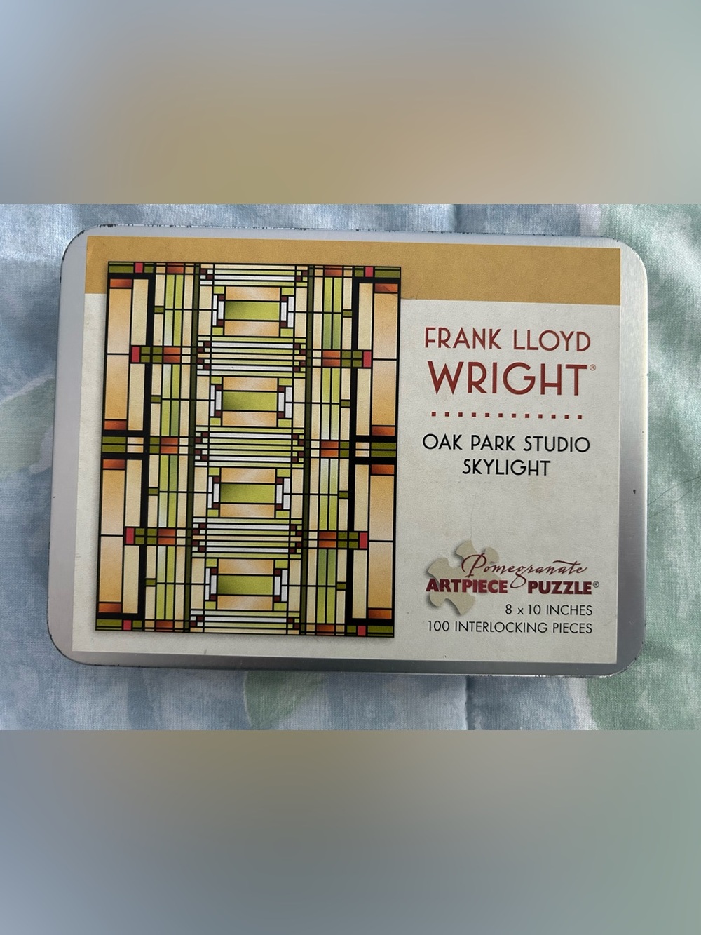 Frank Lloyd Wright Oak Park Studio Skylight 100 Piece Puzzle Metal Tin